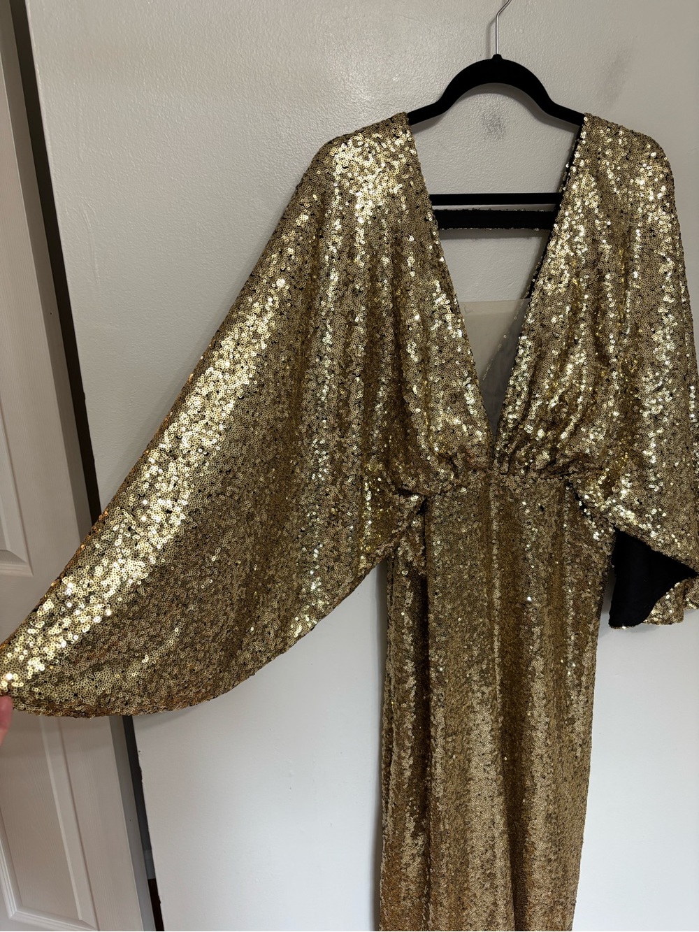 NEW BABEYOND Scoop Neck Sheer Angel Sleeve Maxi Dress Gold Sequin - Size 2X - Picture 8 of 14